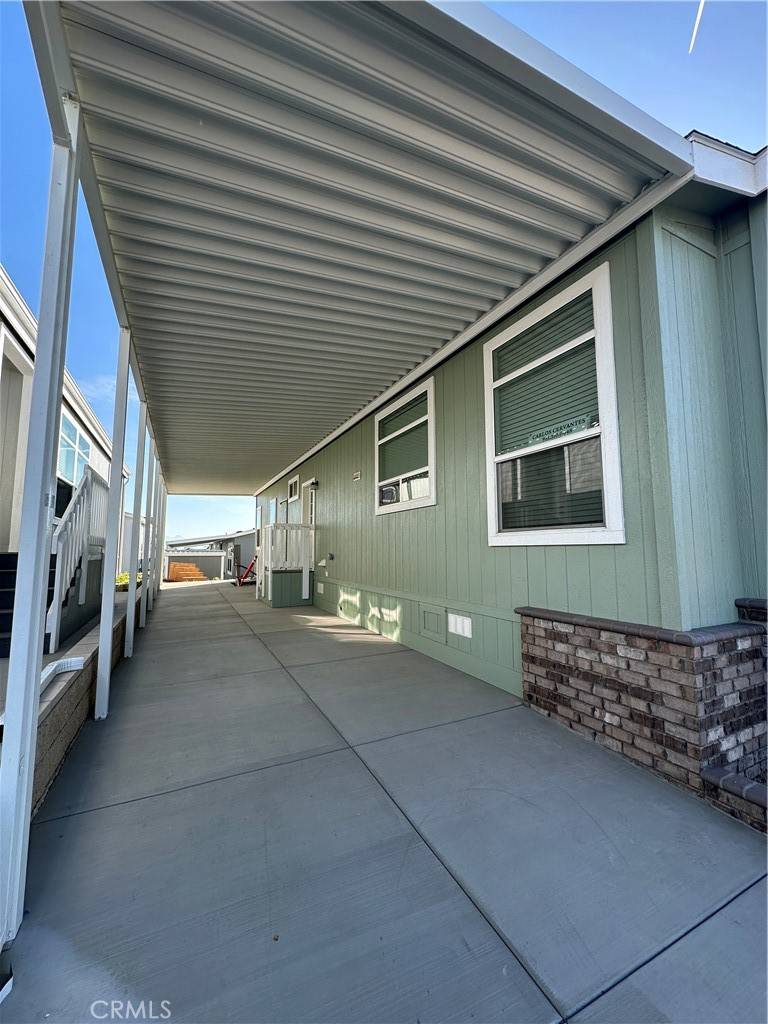 Riverside, CA 92501,3444 Center Street #12