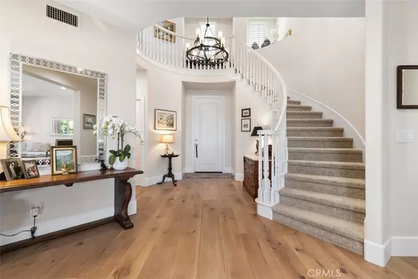Orange, CA 92867,7821 E Portico