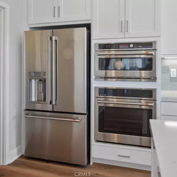 Camarillo, CA 93010,732 Edward Scholle DR