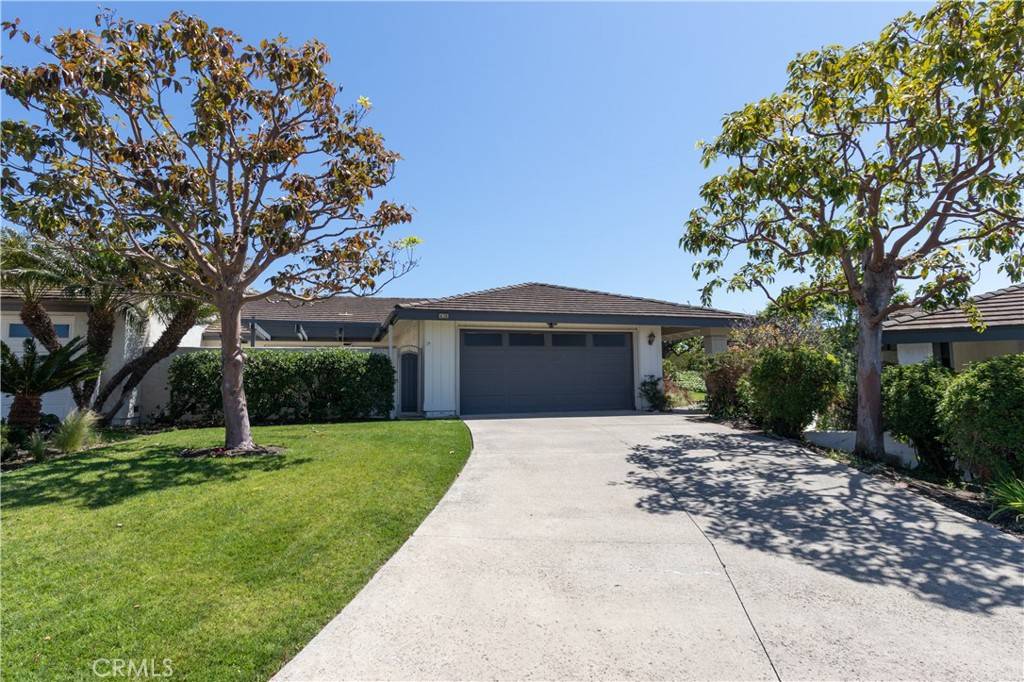 48 White Water DR,  Corona Del Mar,  CA 92625