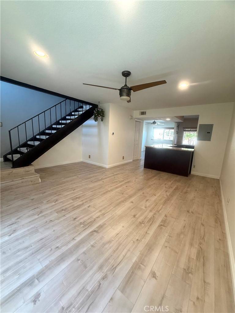 Irvine, CA 92604,54 Oval RD #3