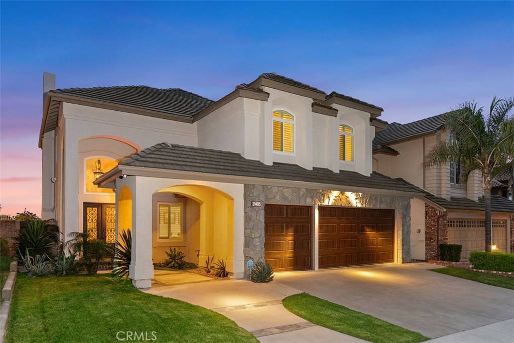 Rancho Santa Margarita, CA 92679,21495 Silvertree LN
