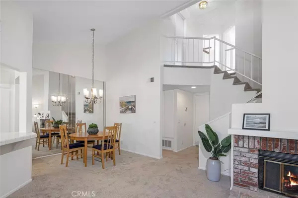 Anaheim, CA 92801,527 N Dartmouth WAY #40