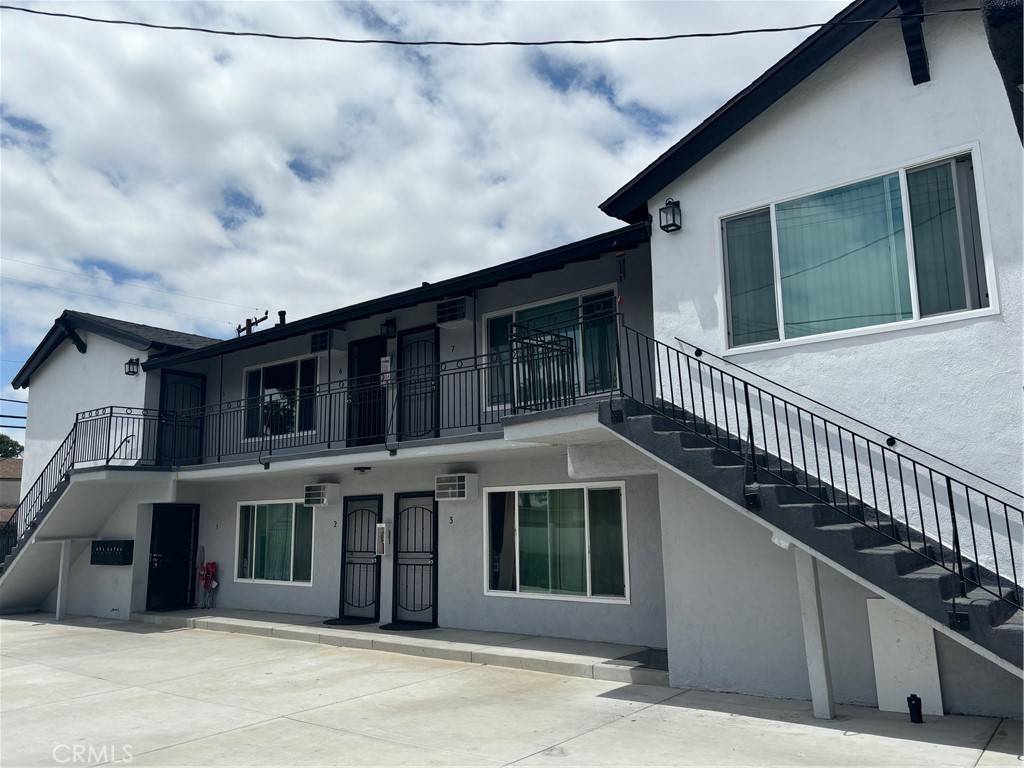 Garden Grove, CA 92843,13052 Rockinghorse RD