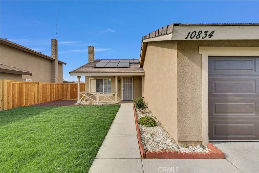 Adelanto, CA 92301,10834 Dove LN