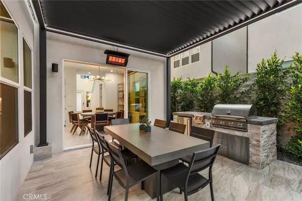 Lake Forest, CA 92630,140 Reyes ALY
