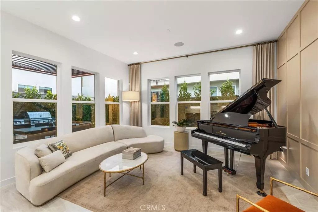 Lake Forest, CA 92630,140 Reyes ALY