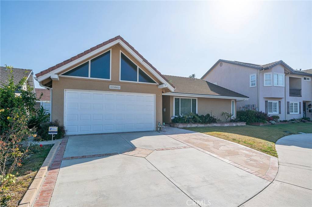 17482 Bellport CIR, Huntington Beach, CA 92649