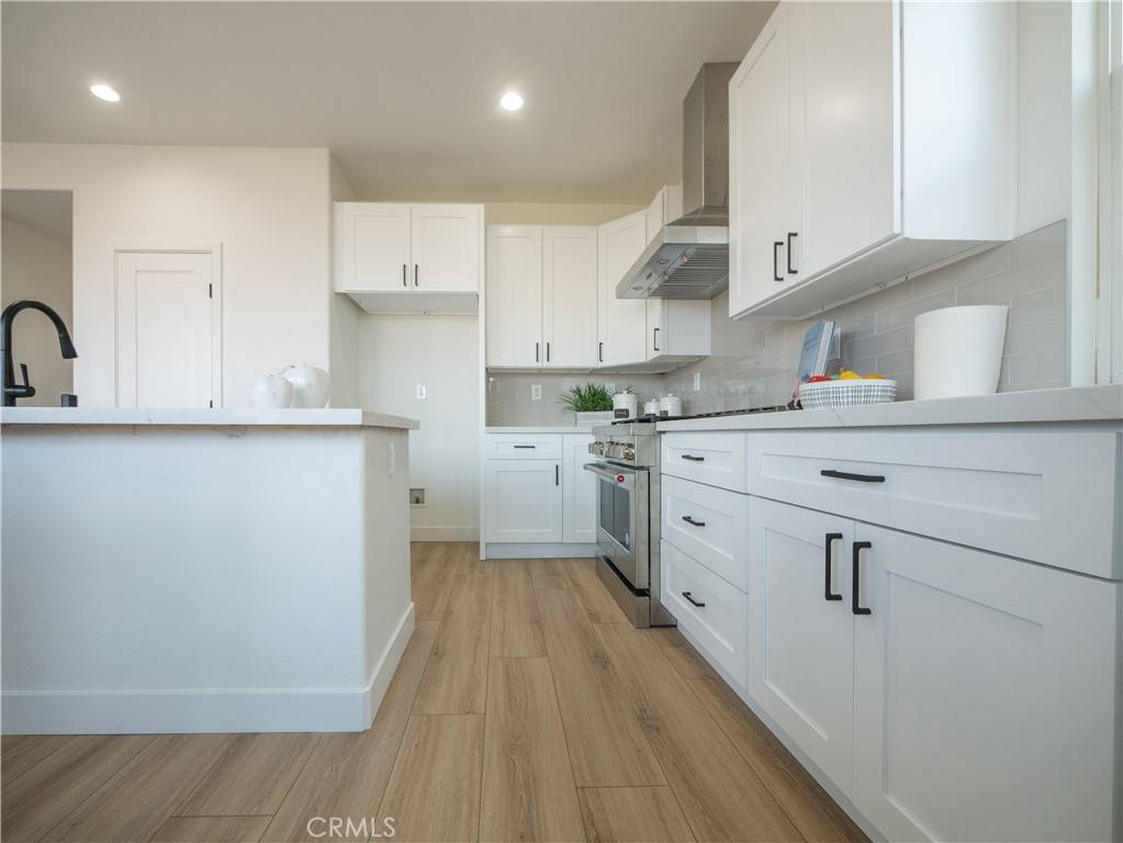 Corona, CA 92883,27587 Coyote Mesa DR