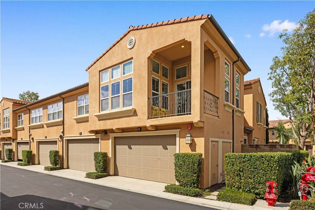 240 Mayfair, Irvine, CA 92620