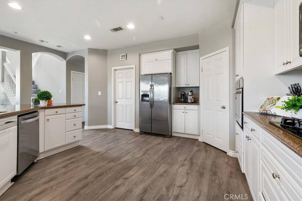 Redlands, CA 92374,420 Deodar St