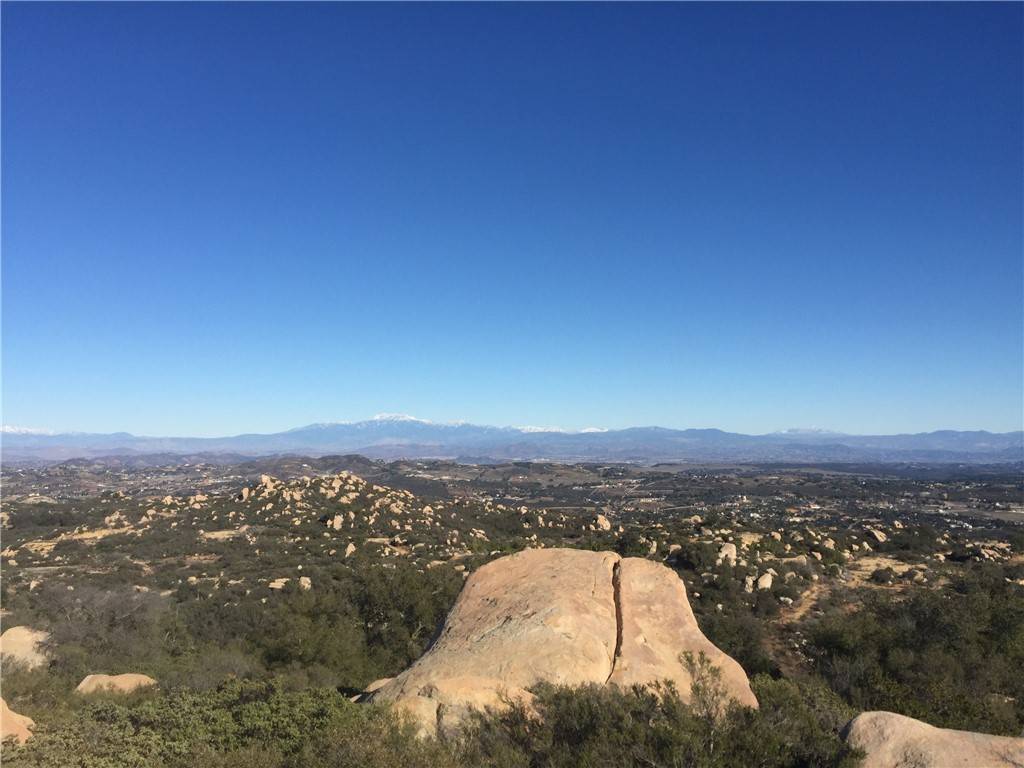 Murrieta, CA 92562,0 Summit Peak CIR