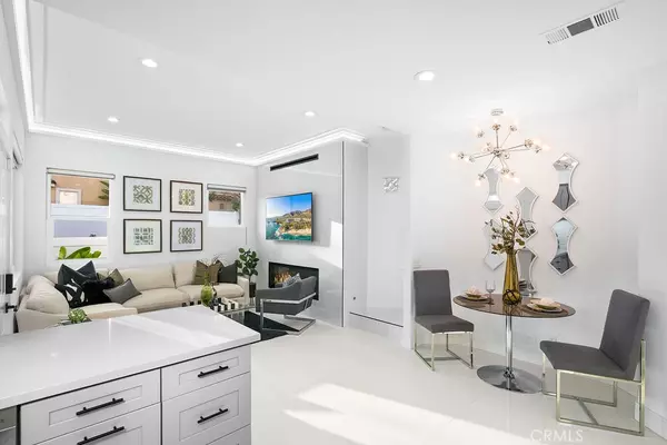 Aliso Viejo, CA 92656,199 Las Flores