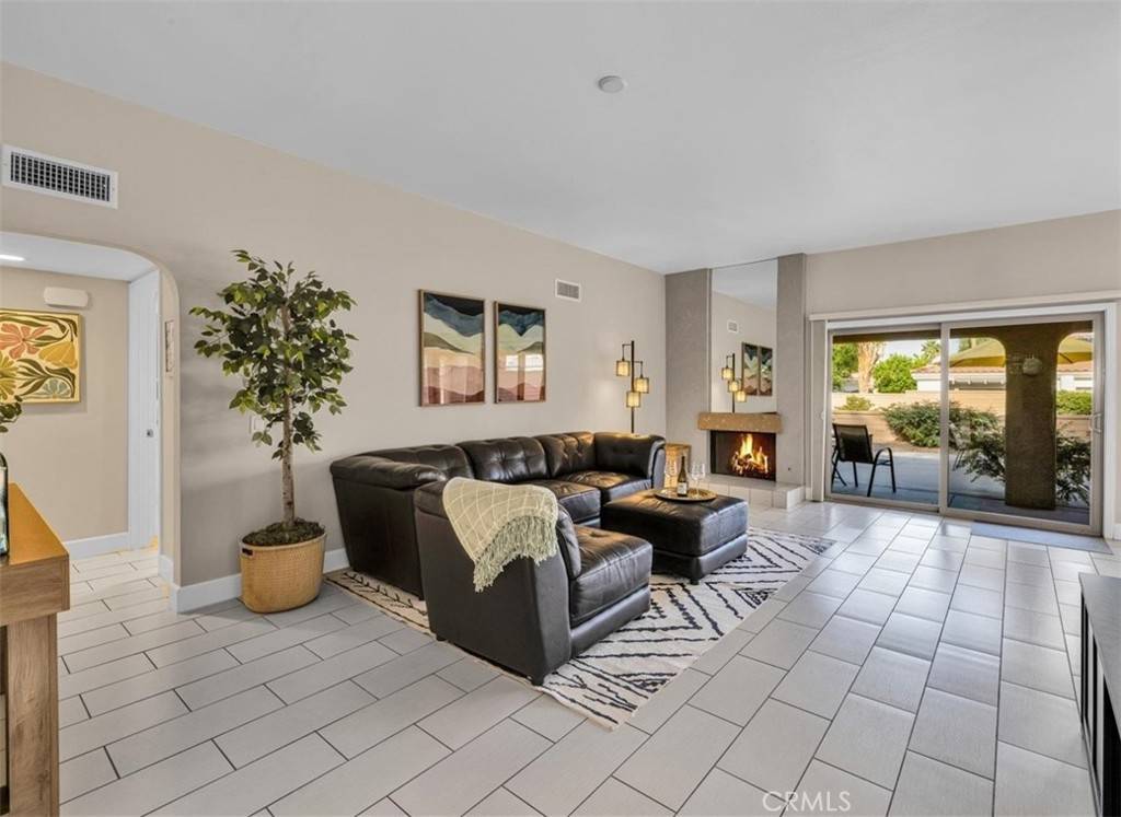 44069 Chamonix CT, Palm Desert, CA 92260