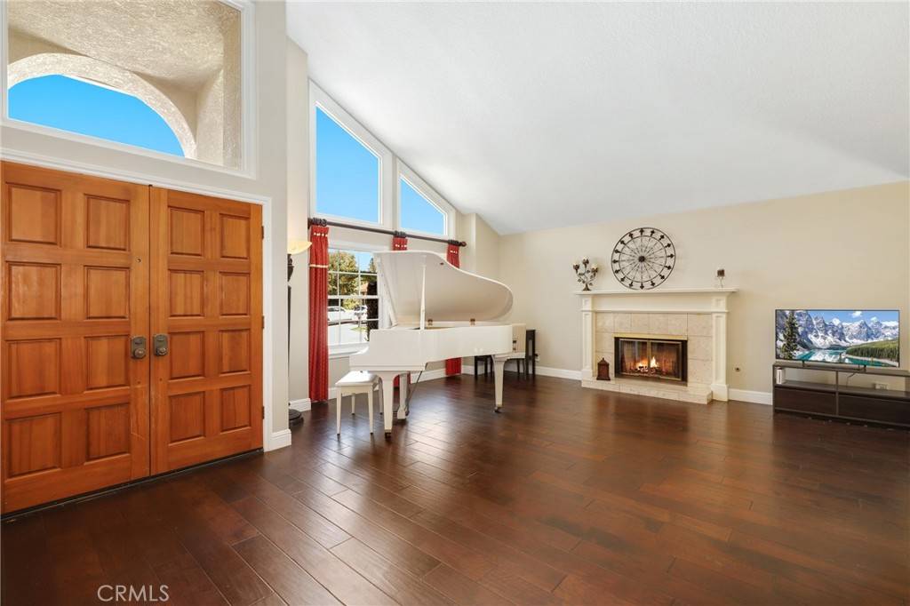 Laguna Niguel, CA 92677,24092 Lapwing LN