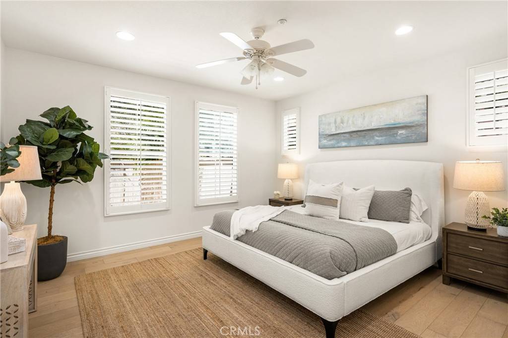 Irvine, CA 92602,268 Lockford