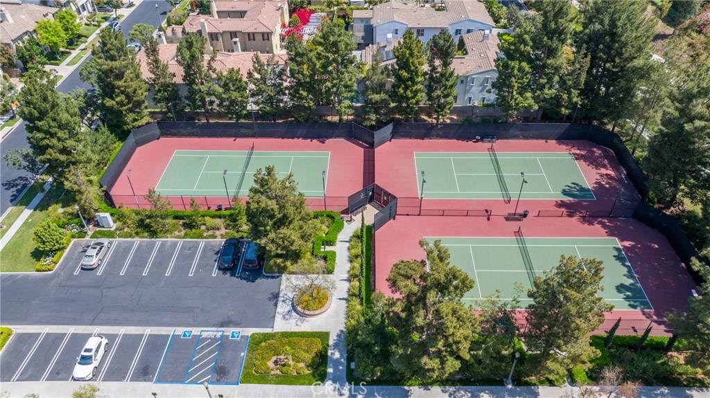 Irvine, CA 92602,19 Ivanhoe