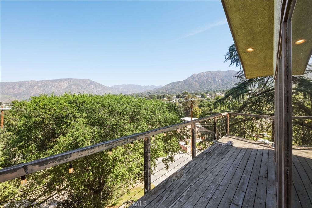 Tujunga, CA 91042,7632 Mcgroarty ST