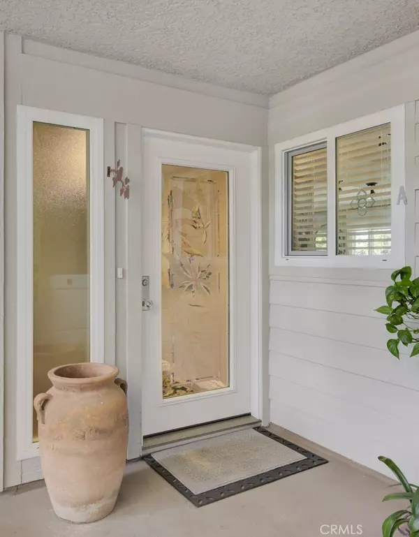 Laguna Woods, CA 92637,3303 Via Carrizo #A