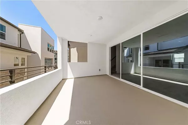 San Diego, CA 92108,2631 Everly dr