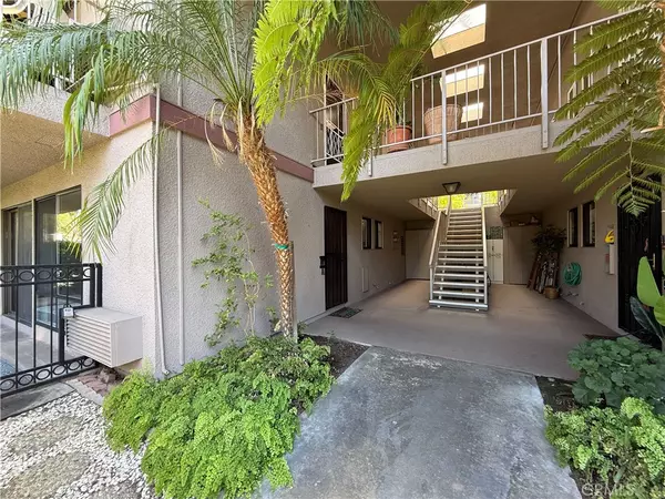 851 Ronda Mendoza #B, Laguna Woods, CA 92637