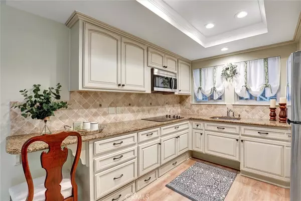 Laguna Woods, CA 92637,632 Avenida Sevilla #B