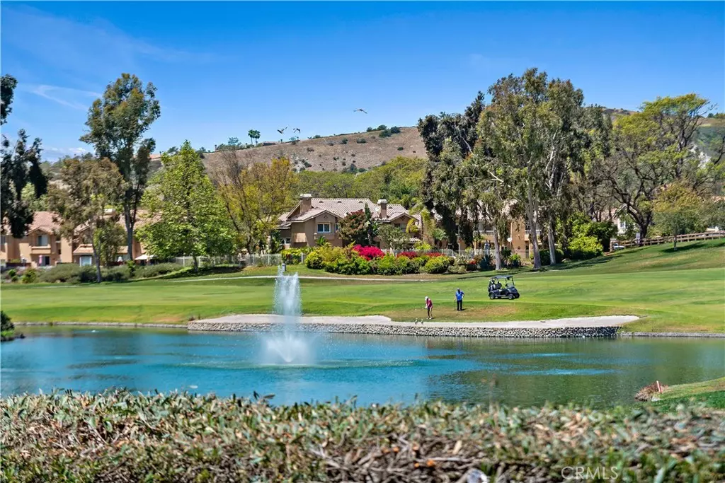 Rancho Santa Margarita, CA 92688,21 VIA PAUSA