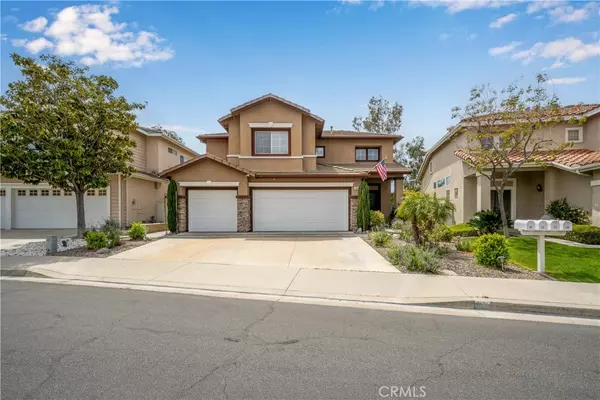 Lake Forest, CA 92610,23 Beaulieu LN