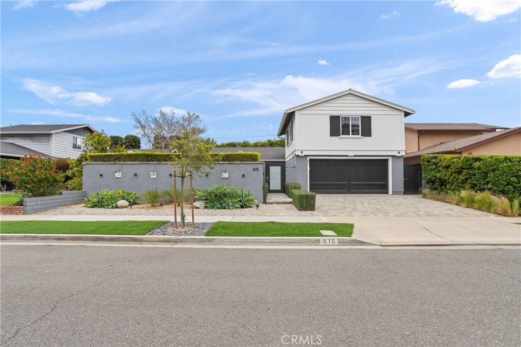 Costa Mesa, CA 92626,515 Traverse DR