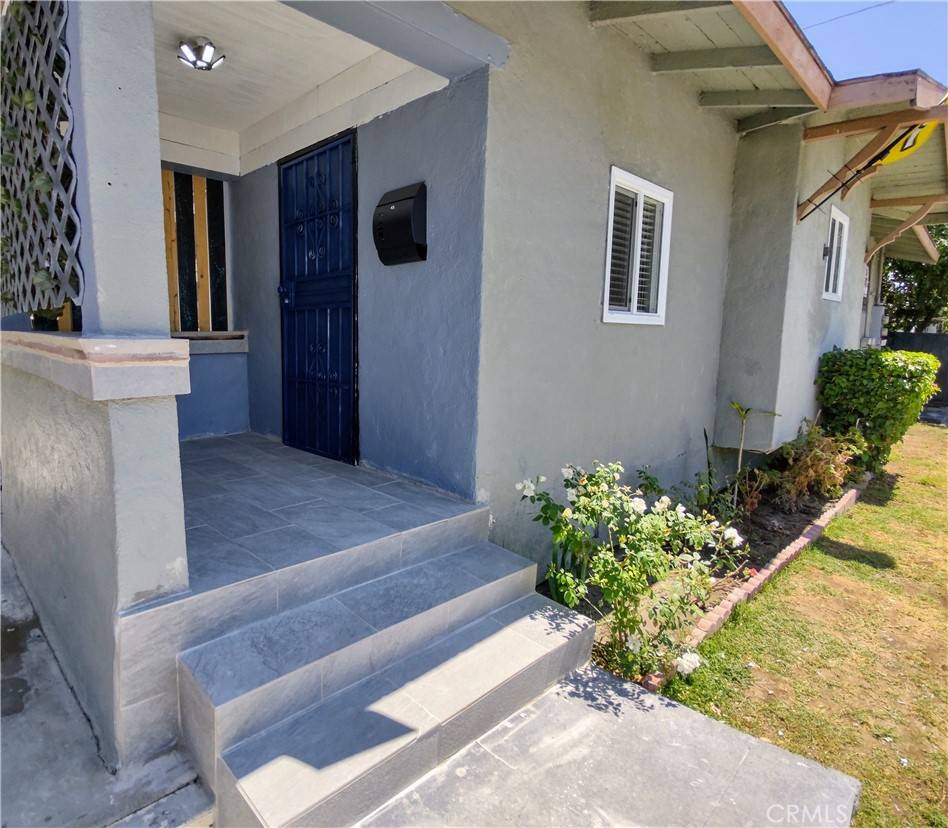 5256 McKinely Ave, Los Angeles, CA 90011