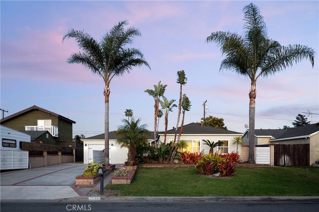 2064 Republic AVE, Costa Mesa, CA 92627