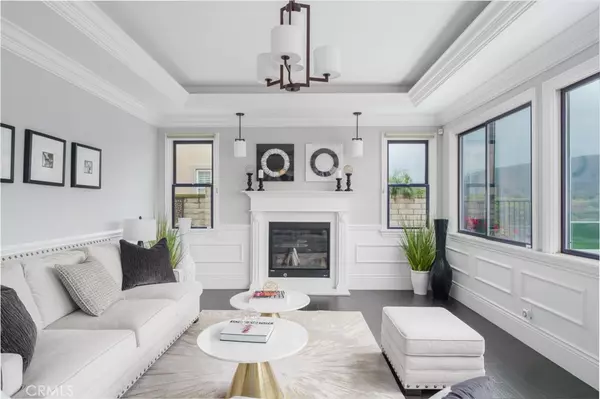 Yorba Linda, CA 92887,21895 Heatheridge DR