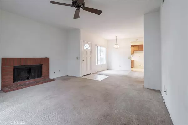 Irvine, CA 92620,342 Monroe #213