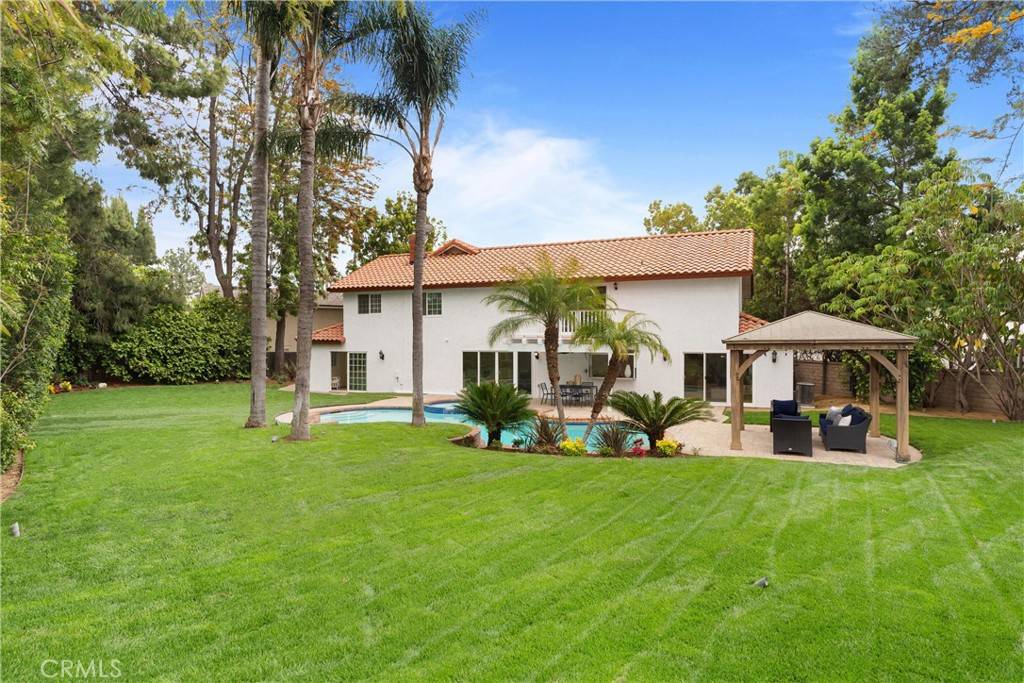 21031 Calle Matorral, Lake Forest, CA 92630