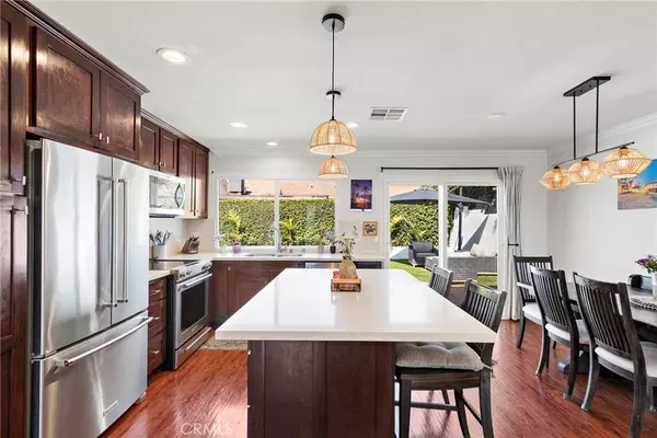 Laguna Hills, CA 92653,22665 Ancona
