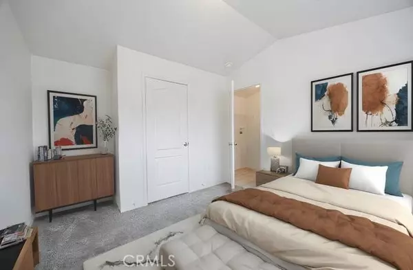 Corona, CA 92882,995 Pomona RD #65
