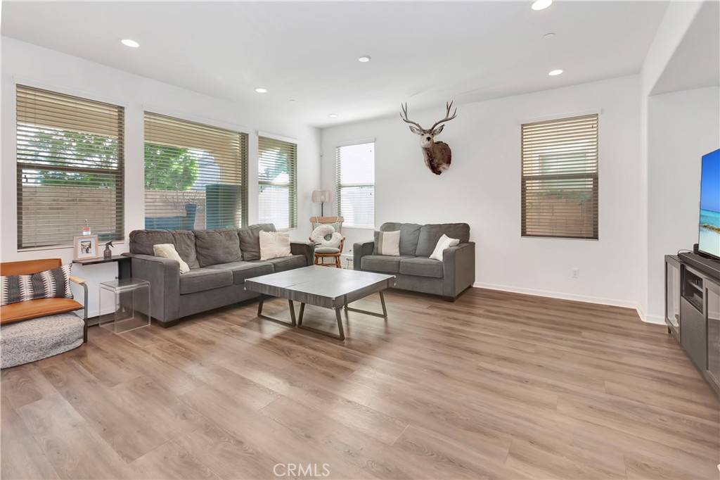 Ontario, CA 91762,3234 E Lavender DR