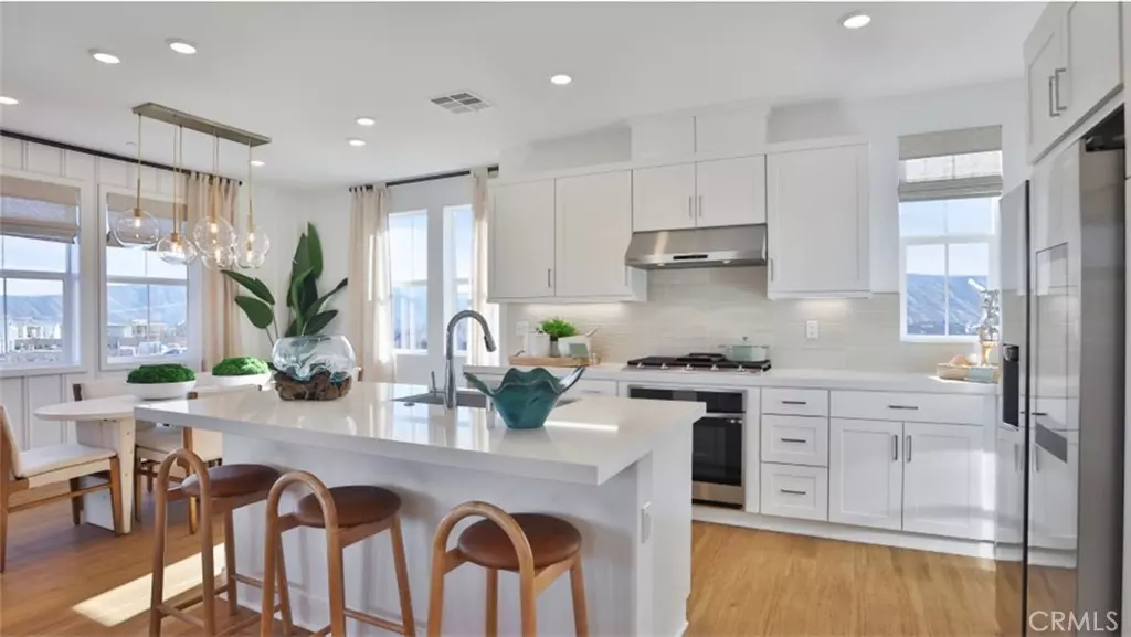 1220 Windmill RD, Rancho Mission Viejo, CA 92694