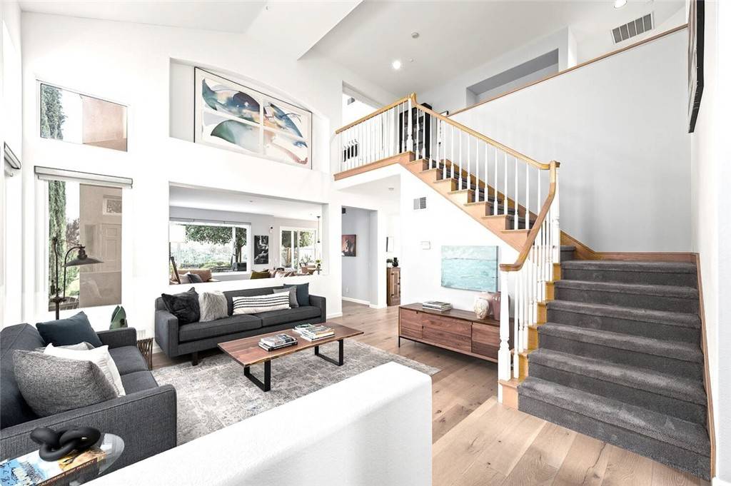 Rancho Santa Margarita, CA 92679,21672 High Country DR