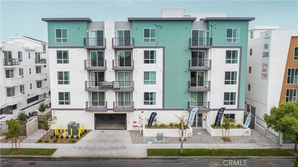 Los Angeles, CA 90016,3518 Chesapeake AVE