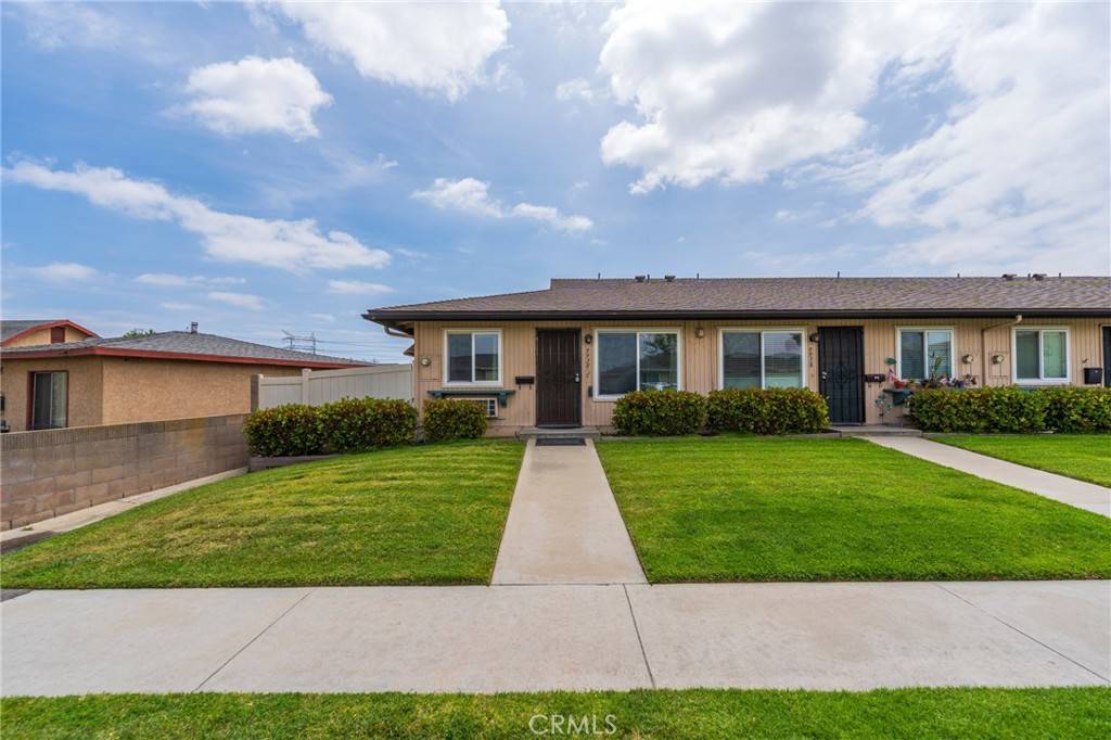 Bellflower, CA 90706,9938 1/2 Cedar ST