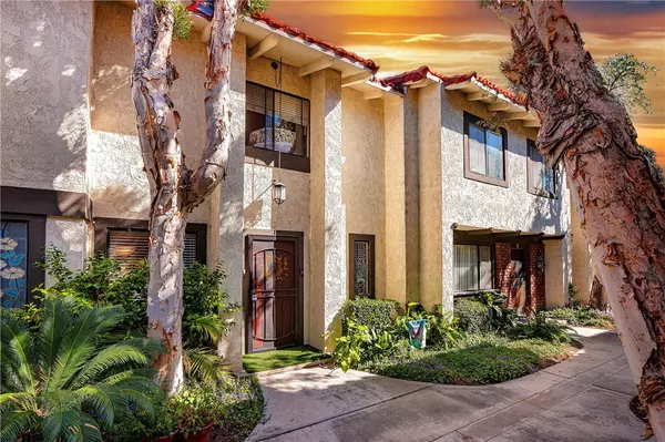 1102 San Juan ST #B,  Tustin,  CA 92780