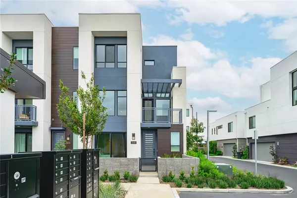 Tustin, CA 92782,16180 Summer Sky Pl