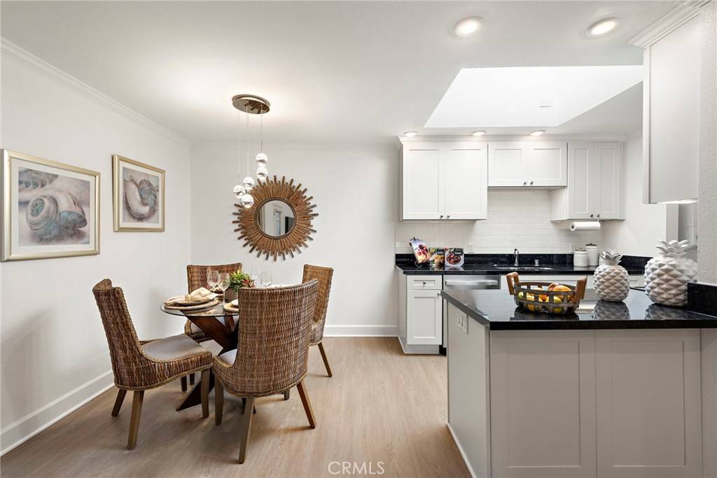 Laguna Woods, CA 92637,964 Calle Aragon #D
