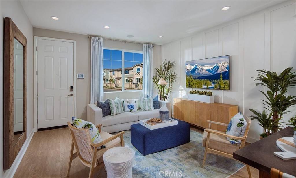 Ontario, CA 91761,4016 E Lily Paseo #122