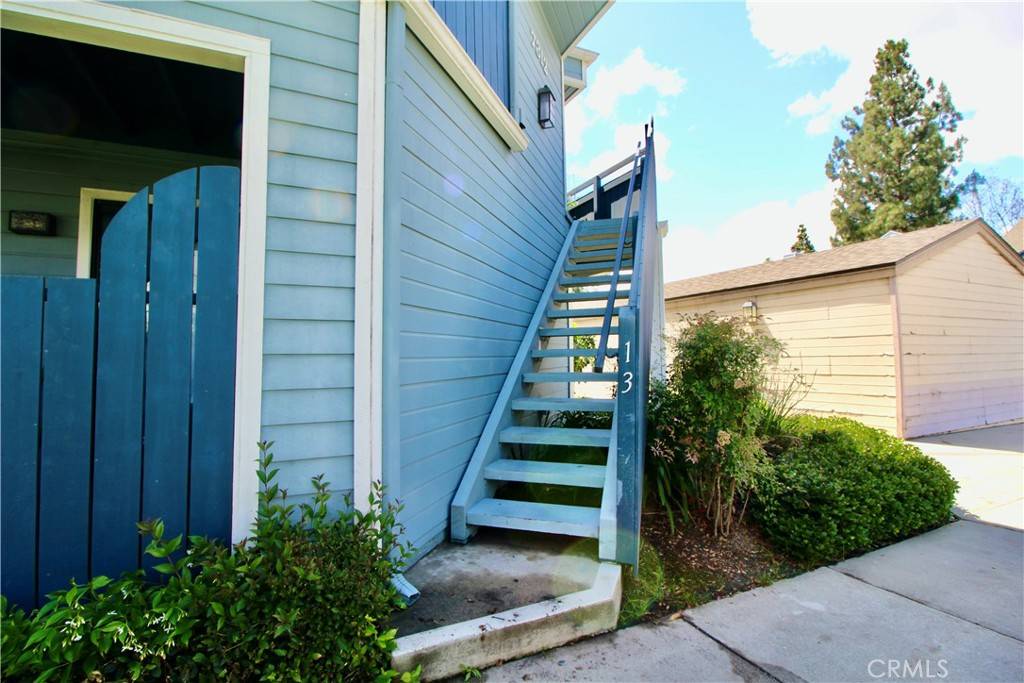 Downey, CA 90242,7312 Quill DR #13