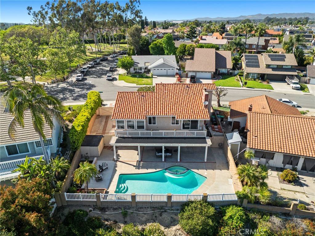 24852 Costeau ST, Laguna Hills, CA 92653