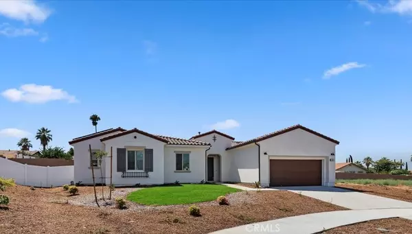 Redlands, CA 92374,1432 Moore ST