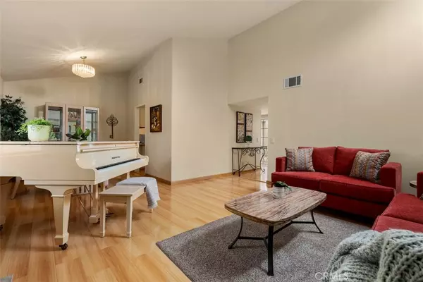 Irvine, CA 92603,6192 Sierra Siena RD