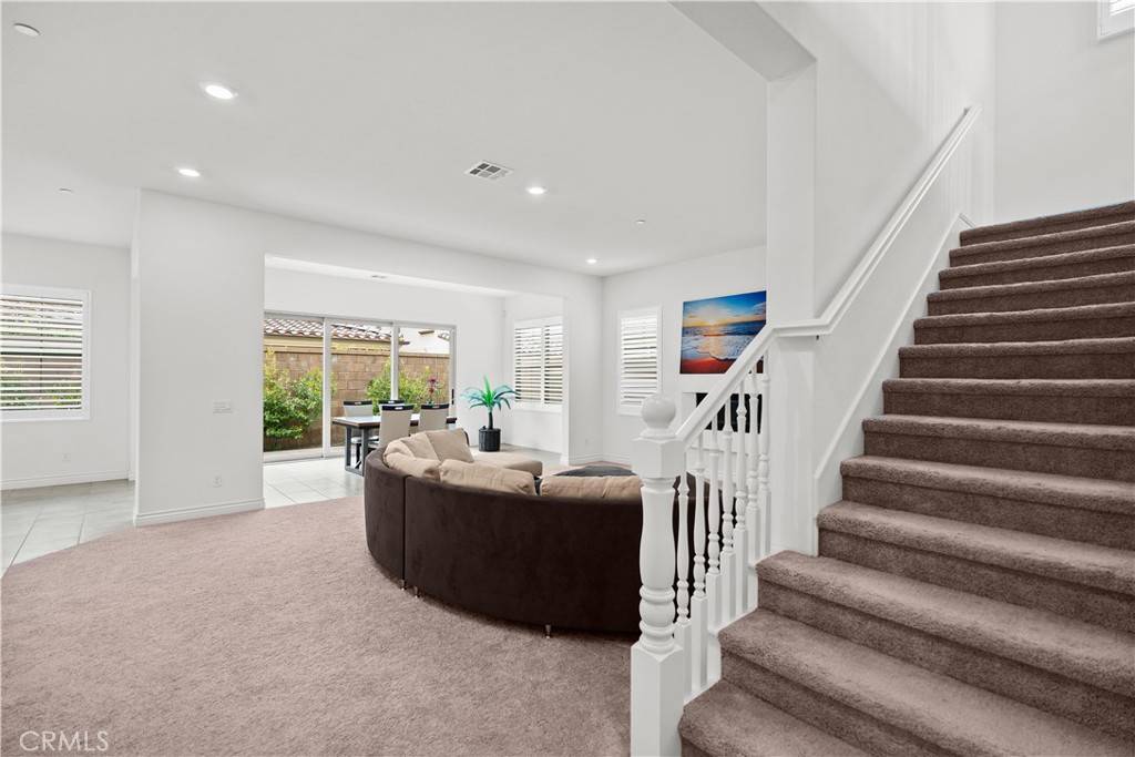 Irvine, CA 92620,107 Frontier